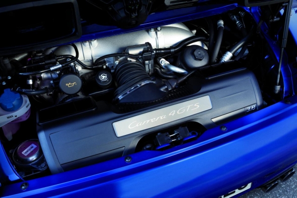 Porsche911Carrera4SGTSr2