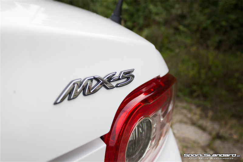 Mazda_MX5-13