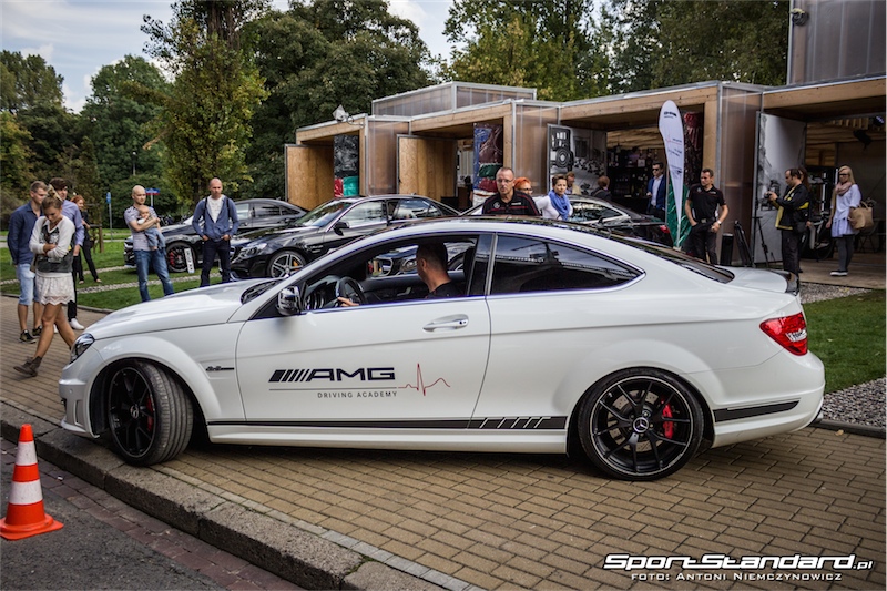 2014_AMG_Stacja_Mercedes_SportStandard_800-2