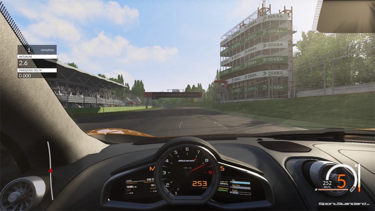 2016_Assetto_Corsa_PS4_SportStandard-131