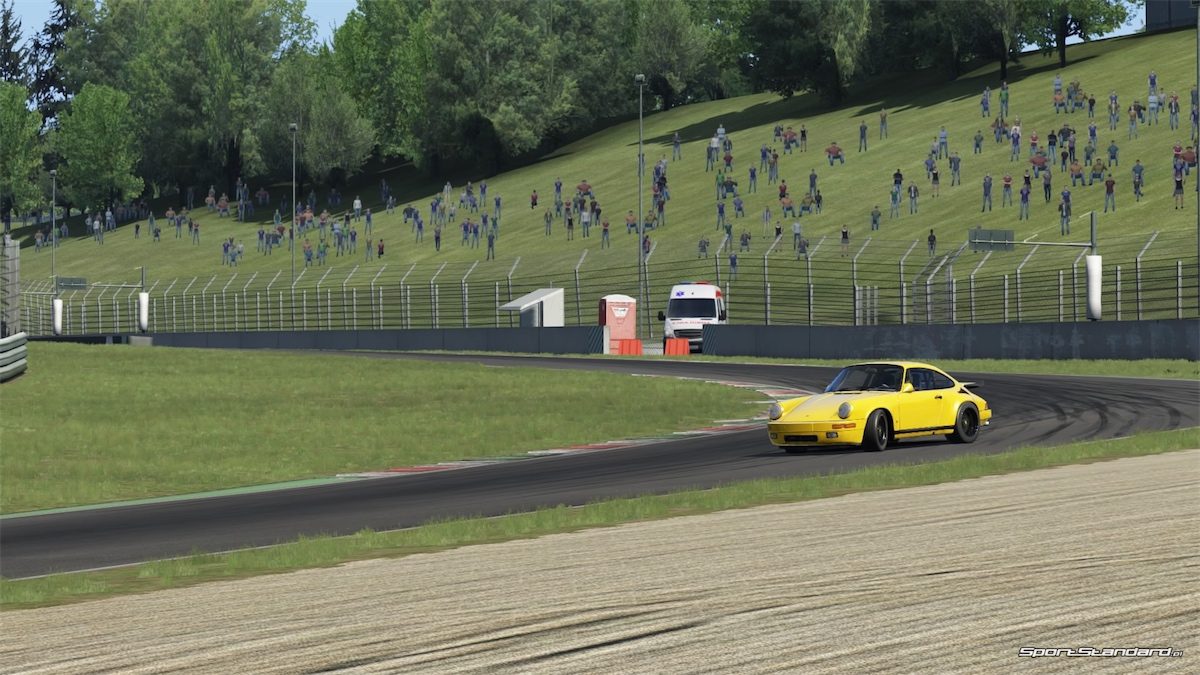 2016_Assetto_Corsa_PS4_SportStandard-45